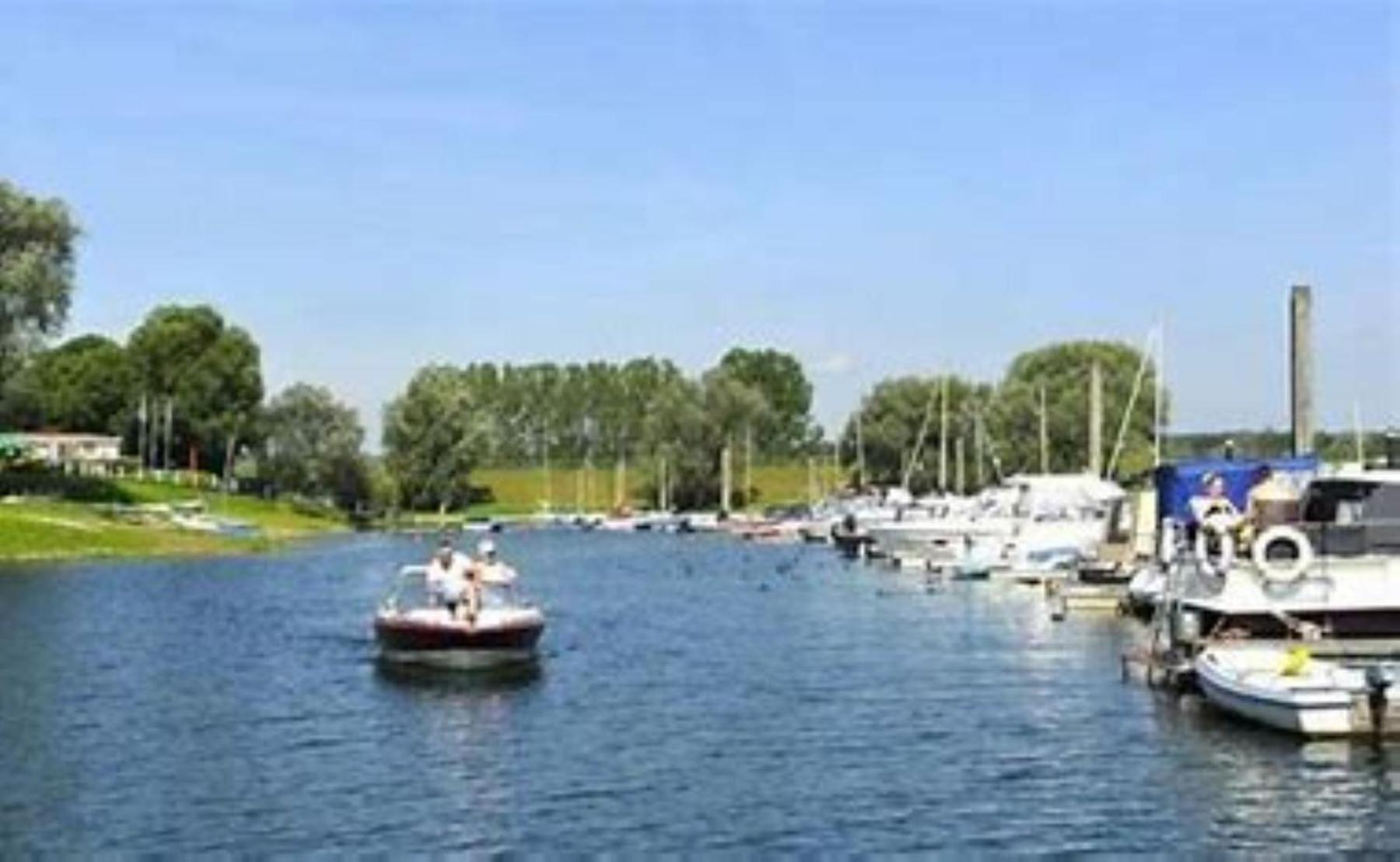 Tiny Haus Auszeit Am See Lathum Buitenkant foto