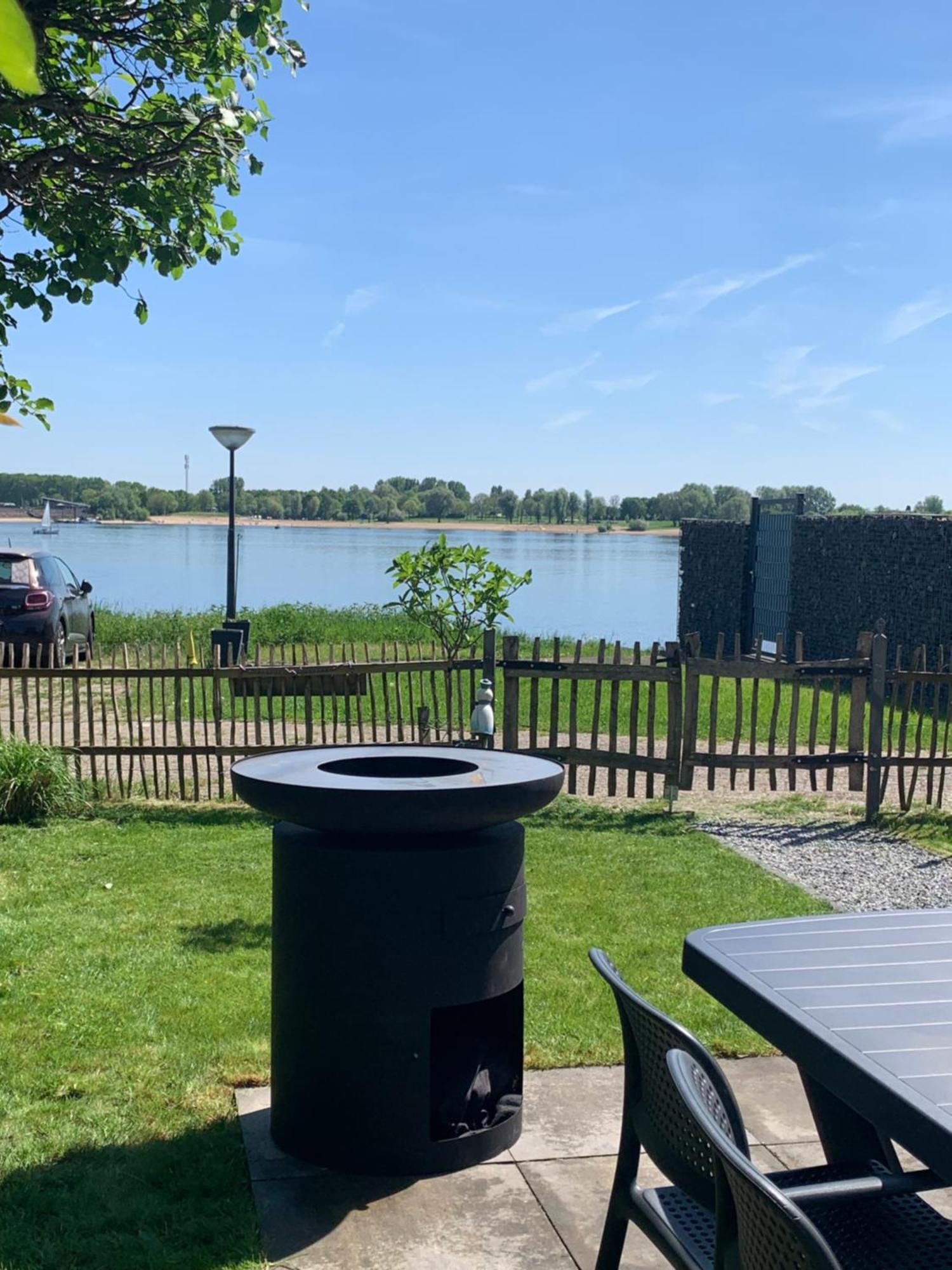 Tiny Haus Auszeit Am See Lathum Buitenkant foto